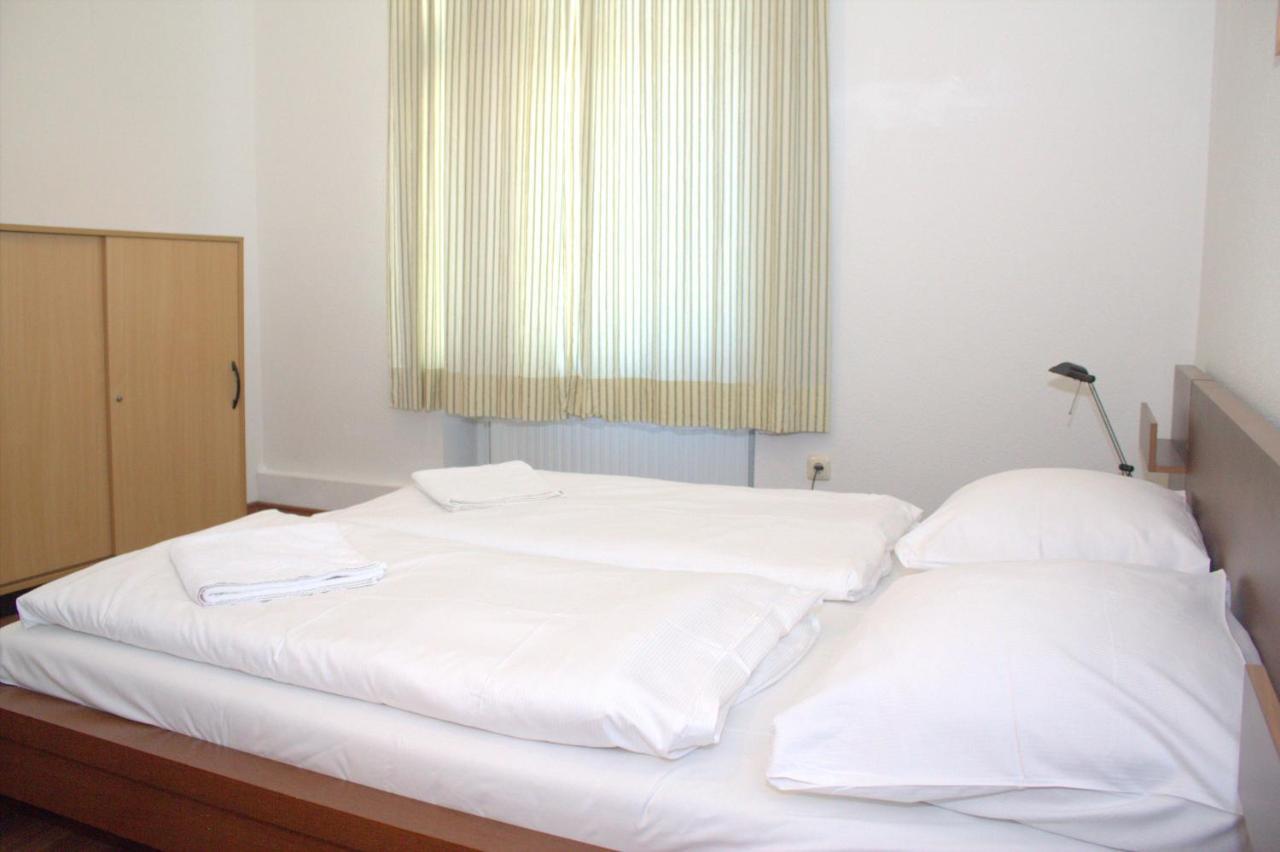 Mainhatten Apartment Франкфурт на Майн Екстериор снимка