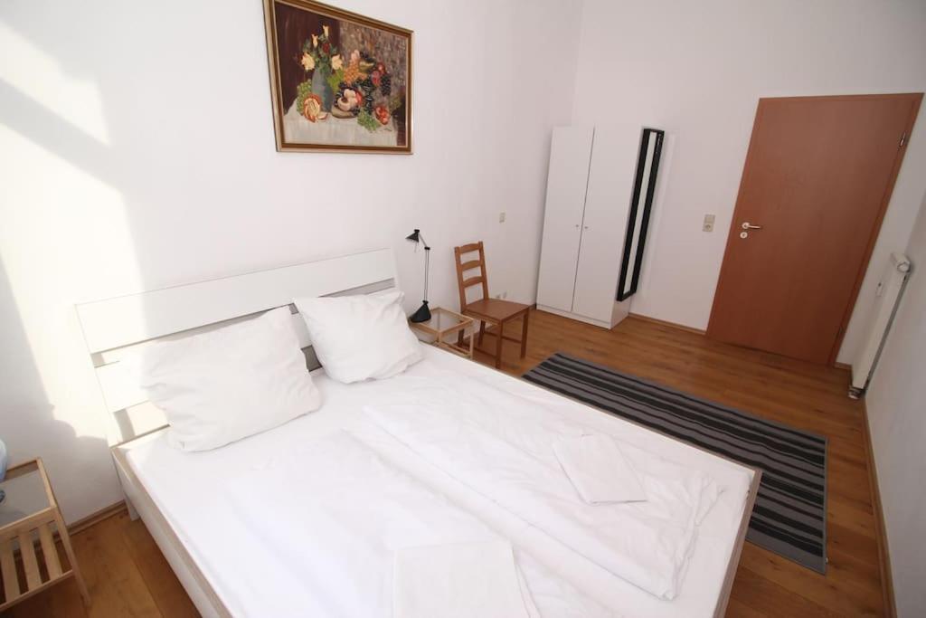 Mainhatten Apartment Франкфурт на Майн Стая снимка