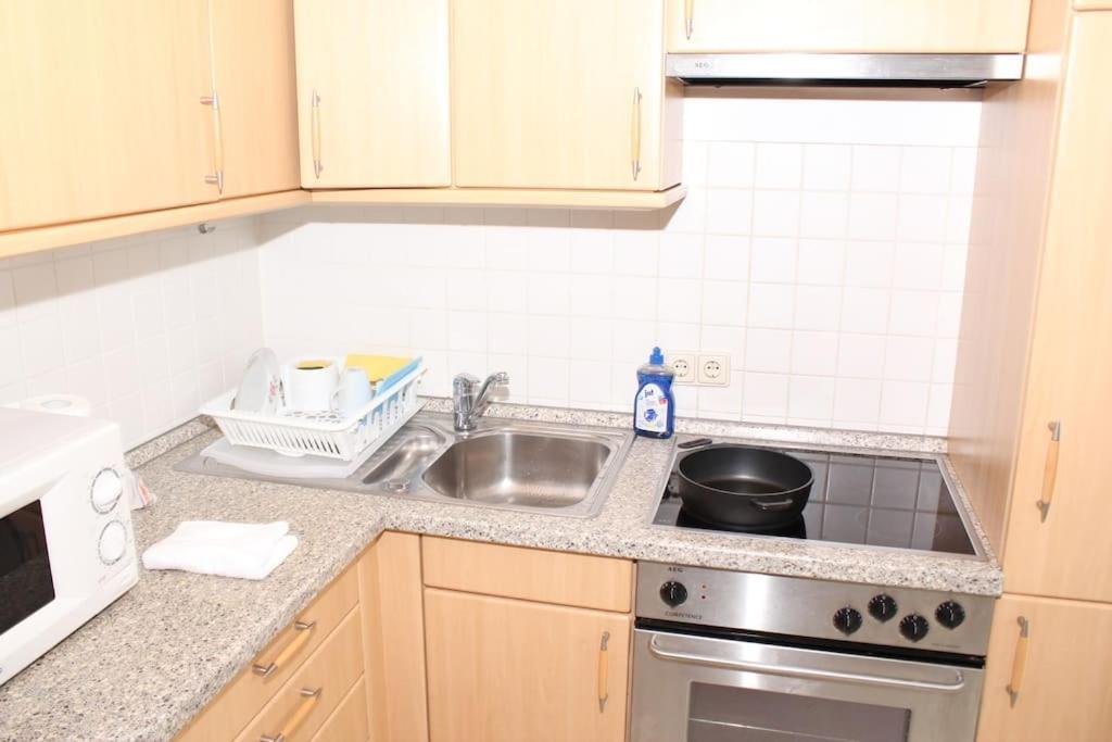 Mainhatten Apartment Франкфурт на Майн Стая снимка